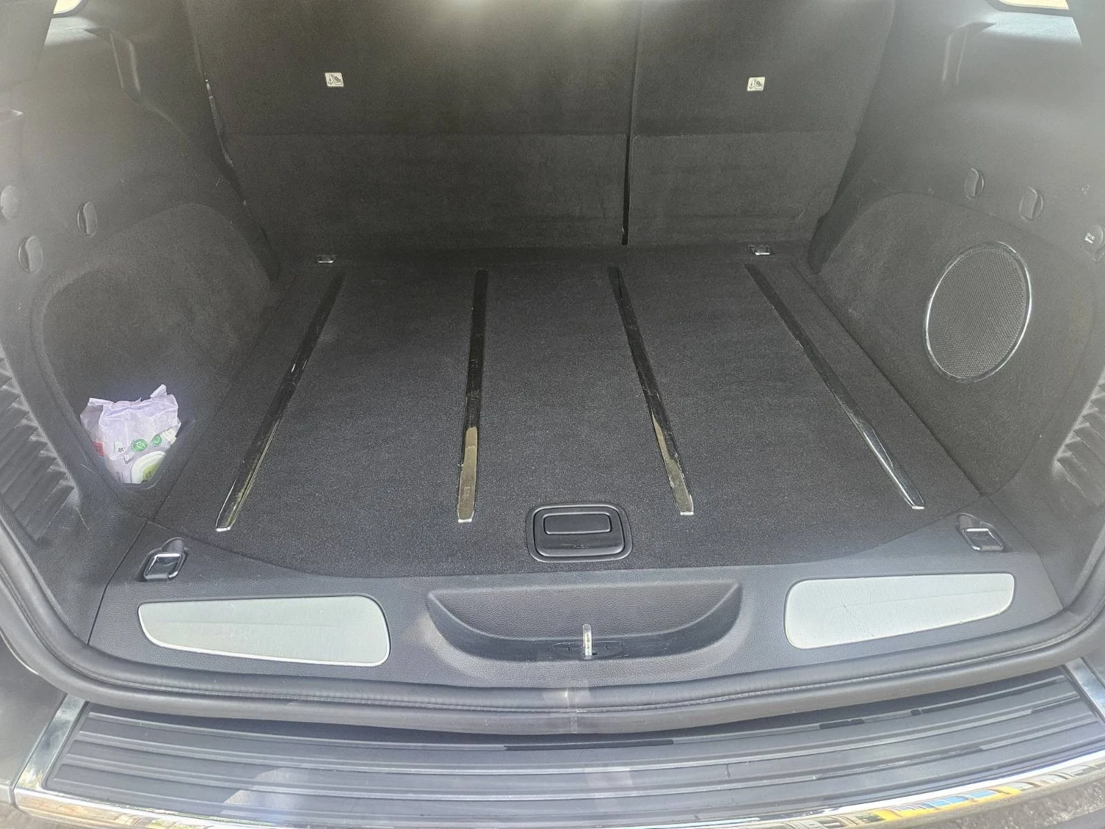 Jeep Grand cherokee 3.0 CRD OVERLAND, снимка 13 - Автомобили и джипове - 55855308