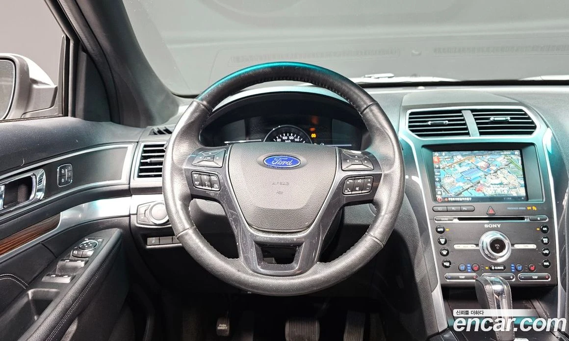Ford Explorer 2.3 Limited 4WD 5th, снимка 13 - Автомобили и джипове - 55907662