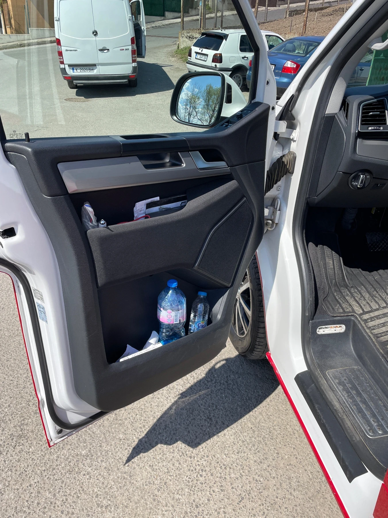 VW Multivan 2000 - изображение 6
