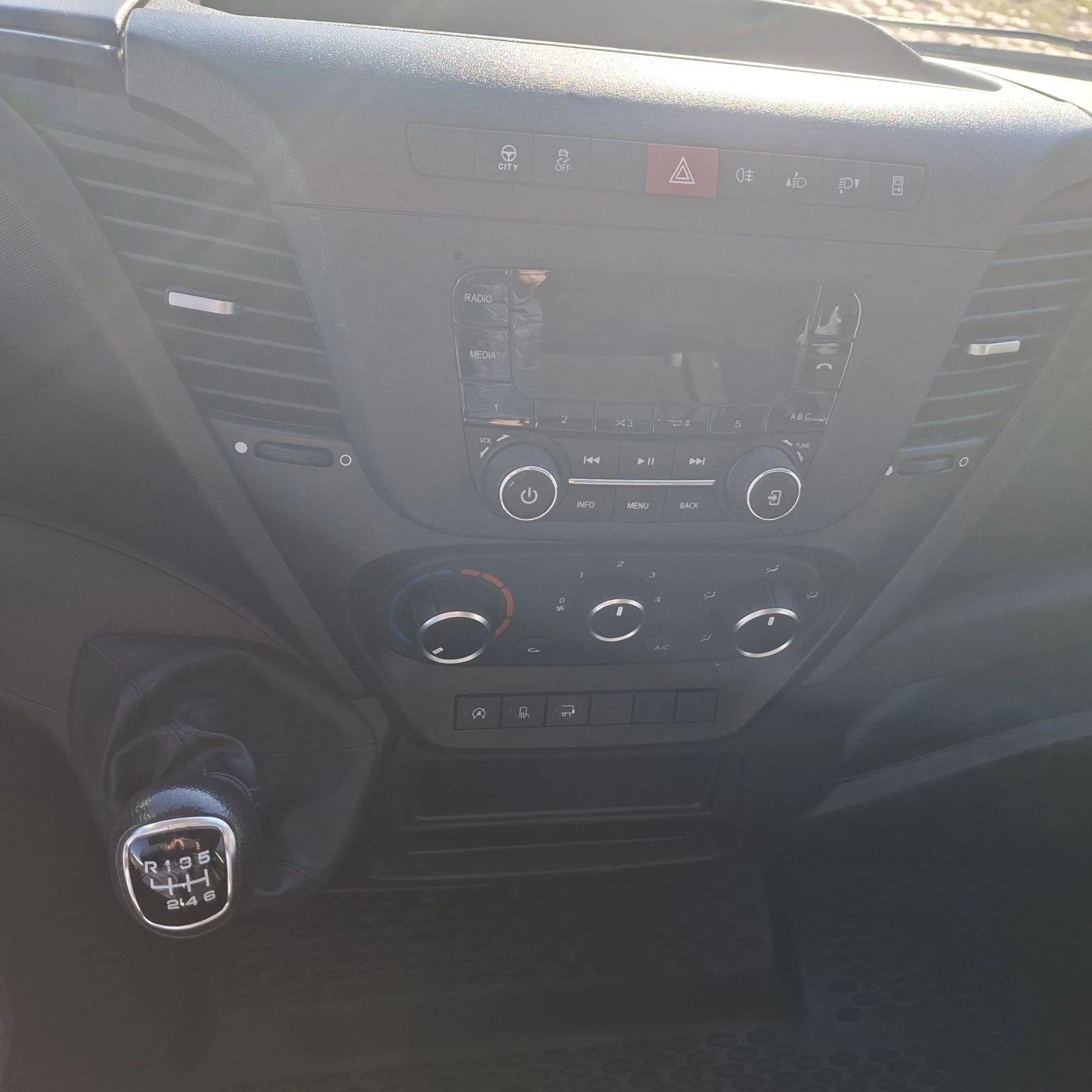 Iveco Daily 35c16 3.5�. BORD KLIMA 120000KM | Mobile.bg � ����������� 17