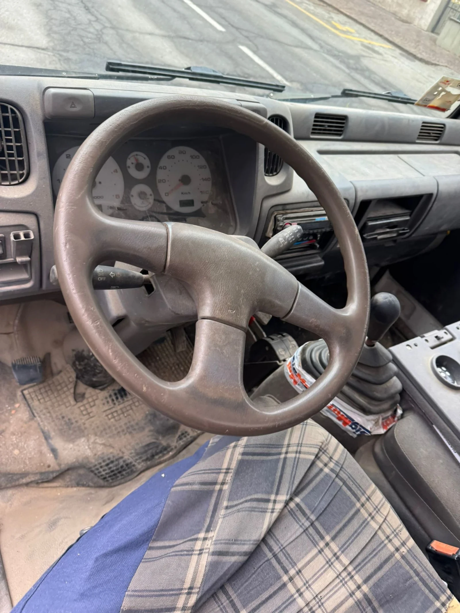 Nissan Capstar 3.0 Diesel - изображение 4