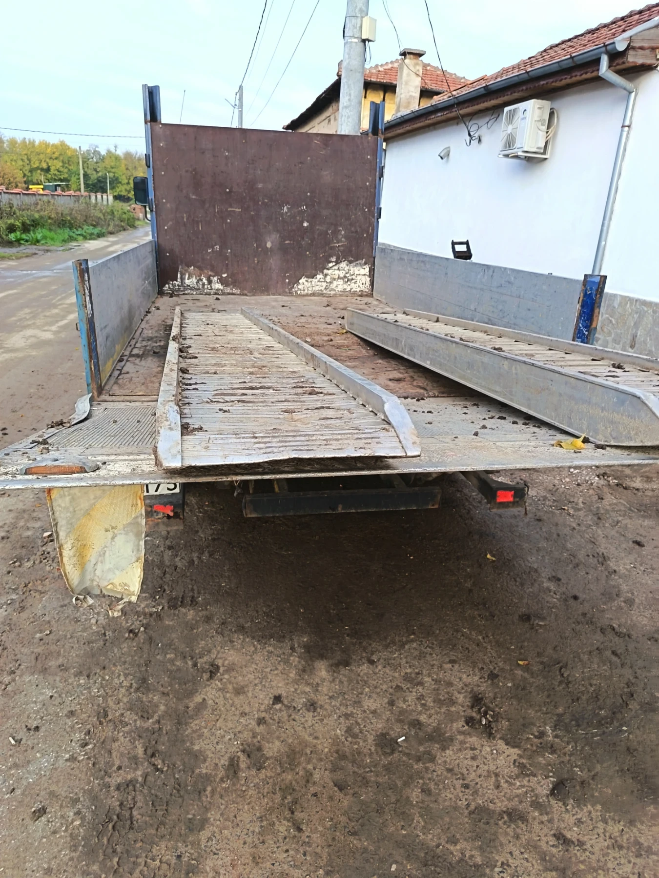 Mercedes-Benz 711  - изображение 3