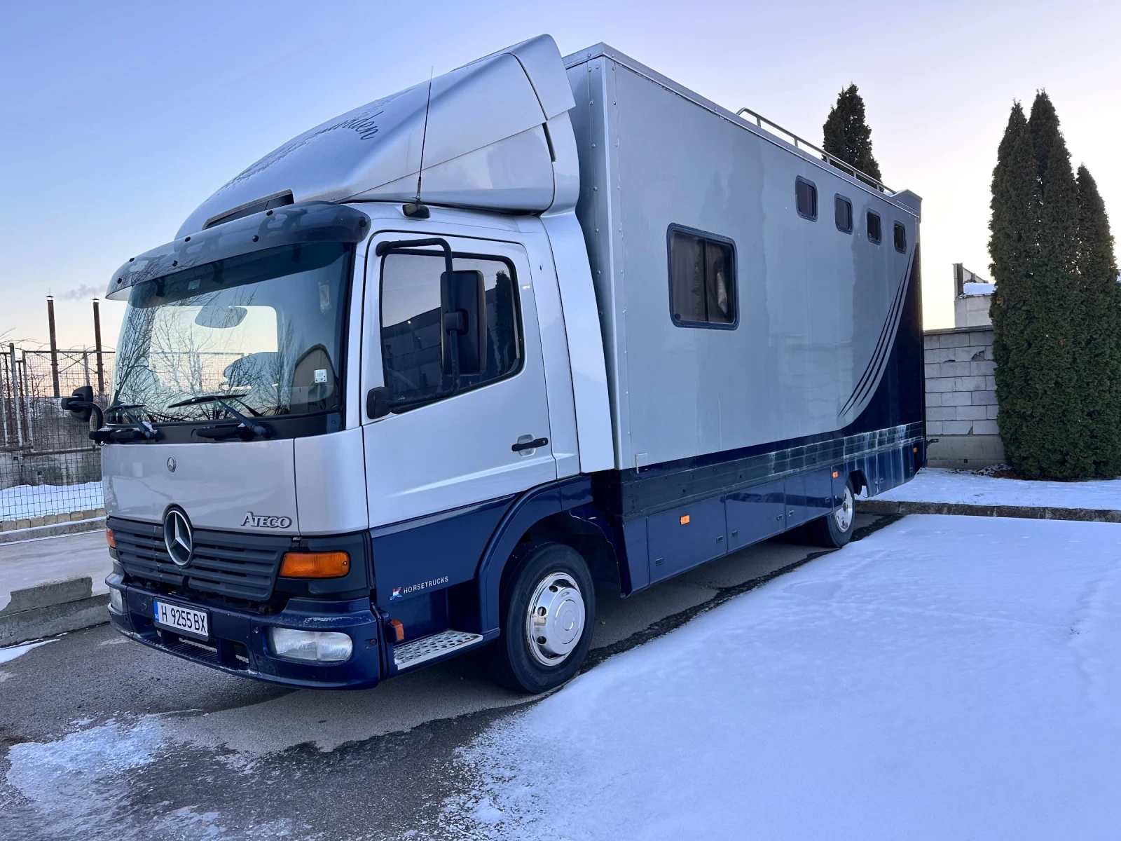 Mercedes-Benz Atego Животновоз - изображение 3