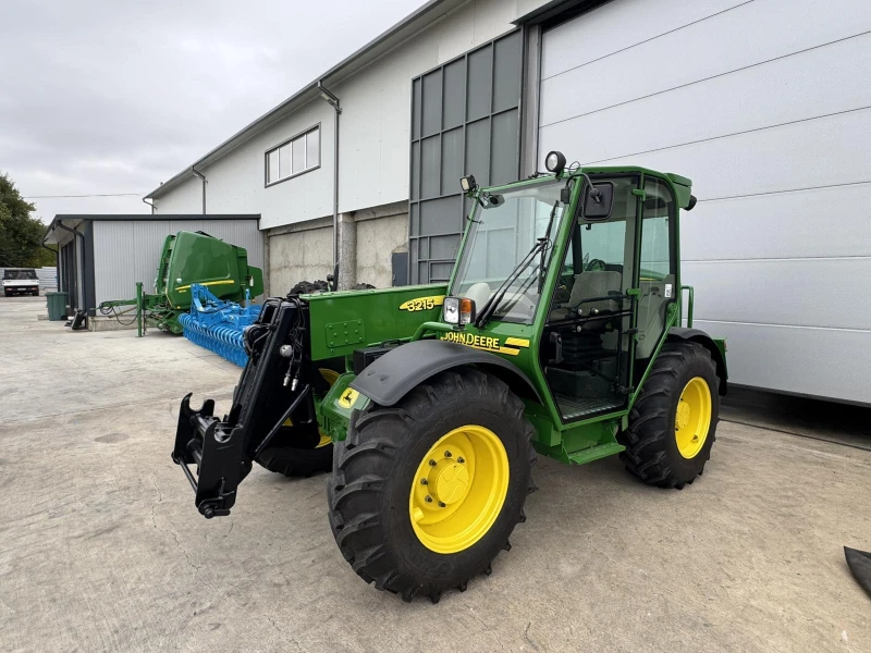 Телескопичен товарач John Deere 3215 - лизинг, снимка 4 - Селскостопанска техника - 51919790