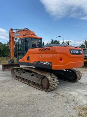     DOOSAN DX 225 LC 