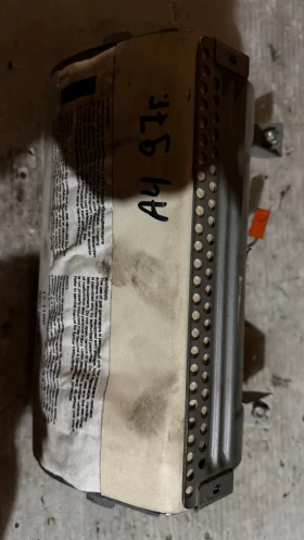 Аirbag за Audi A4 - 8D0880201, снимка 1
