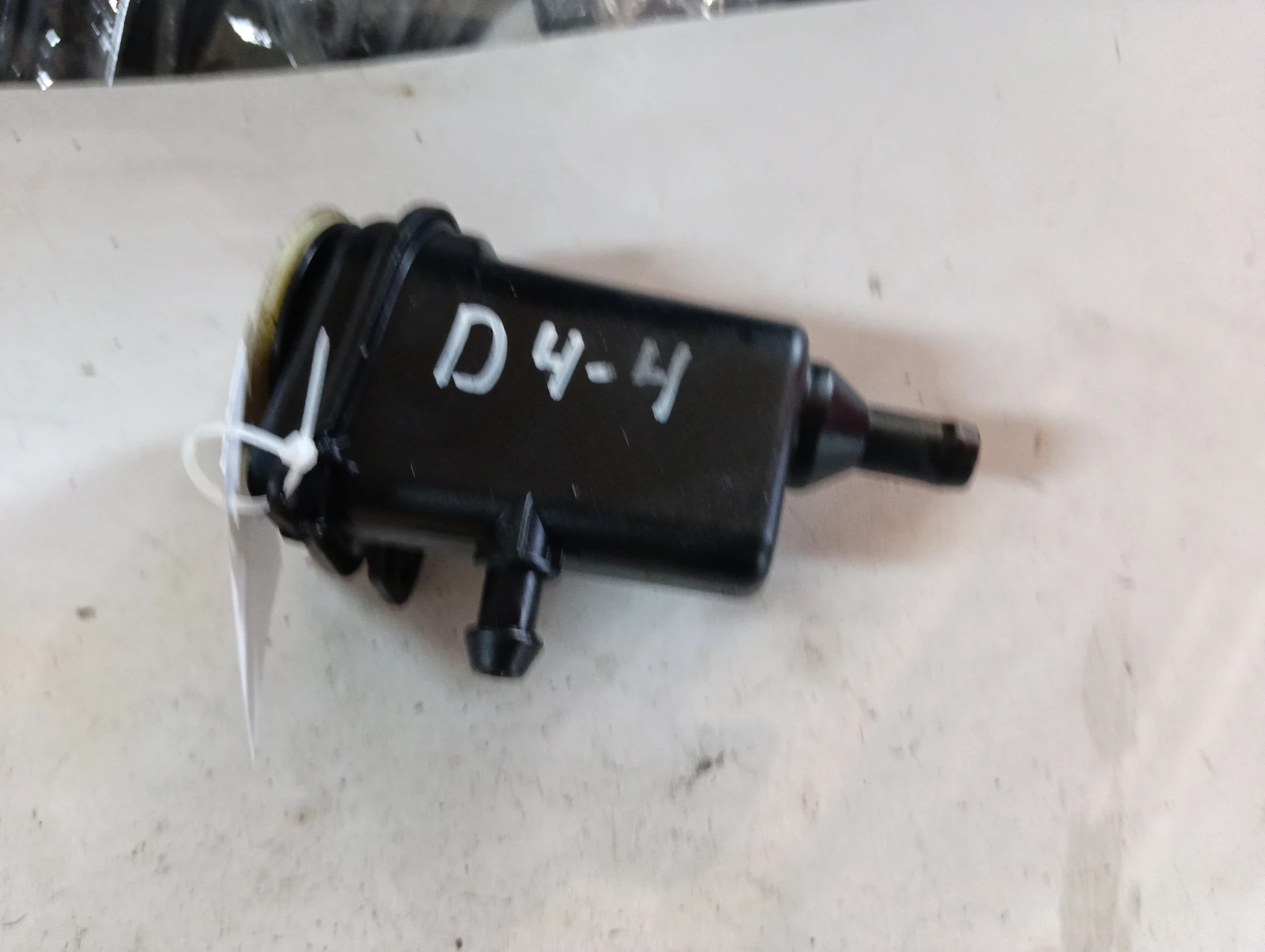 казанче хидравлика 4.2 TDI 4H0422373B Audi A8
