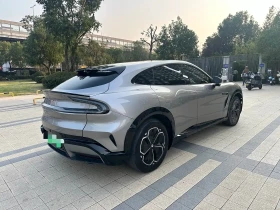 Xiaomi YU7 2025 Extended Range RWD Edition, снимка 2