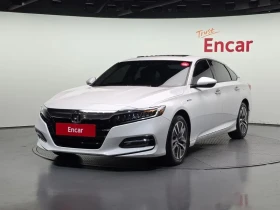 ����� �� �������� �� Honda Accord 10Th Generation 2.0 Hybrid Ex-L