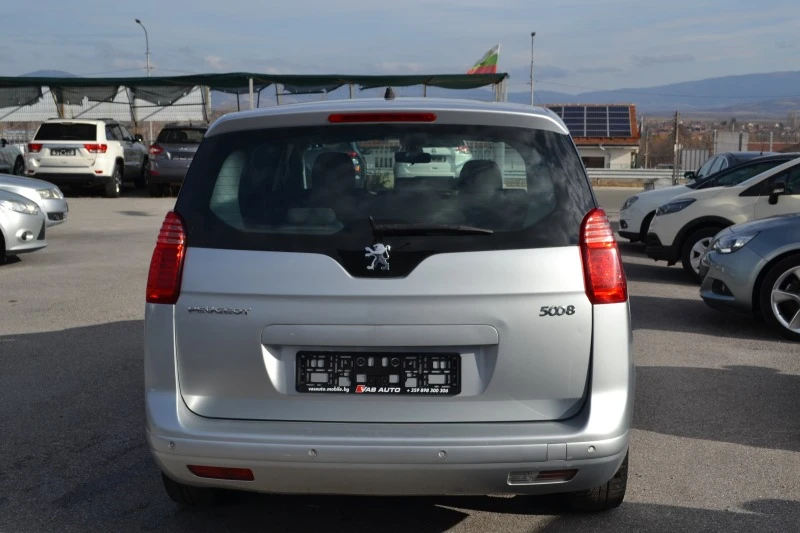 Peugeot 5008 1.6HDI, снимка 5 - Автомобили и джипове - 38943092