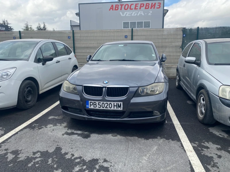 BMW 320, снимка 4 - Автомобили и джипове - 52362694