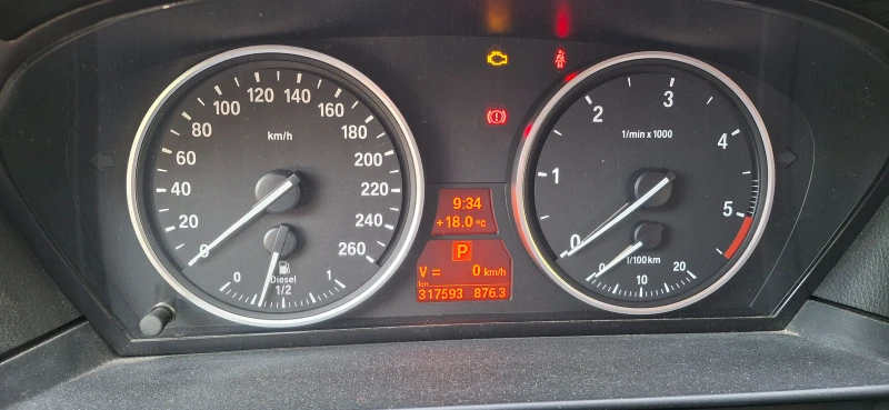 BMW 525 3.0D Facelift, снимка 12 - Автомобили и джипове - 52634855