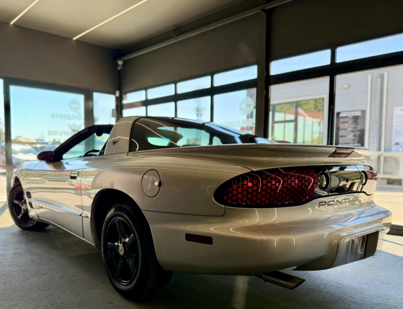 Pontiac Firebird 3.8 V6* Targa* Лизинг* Автоматик, снимка 4 - Автомобили и джипове - 51444538