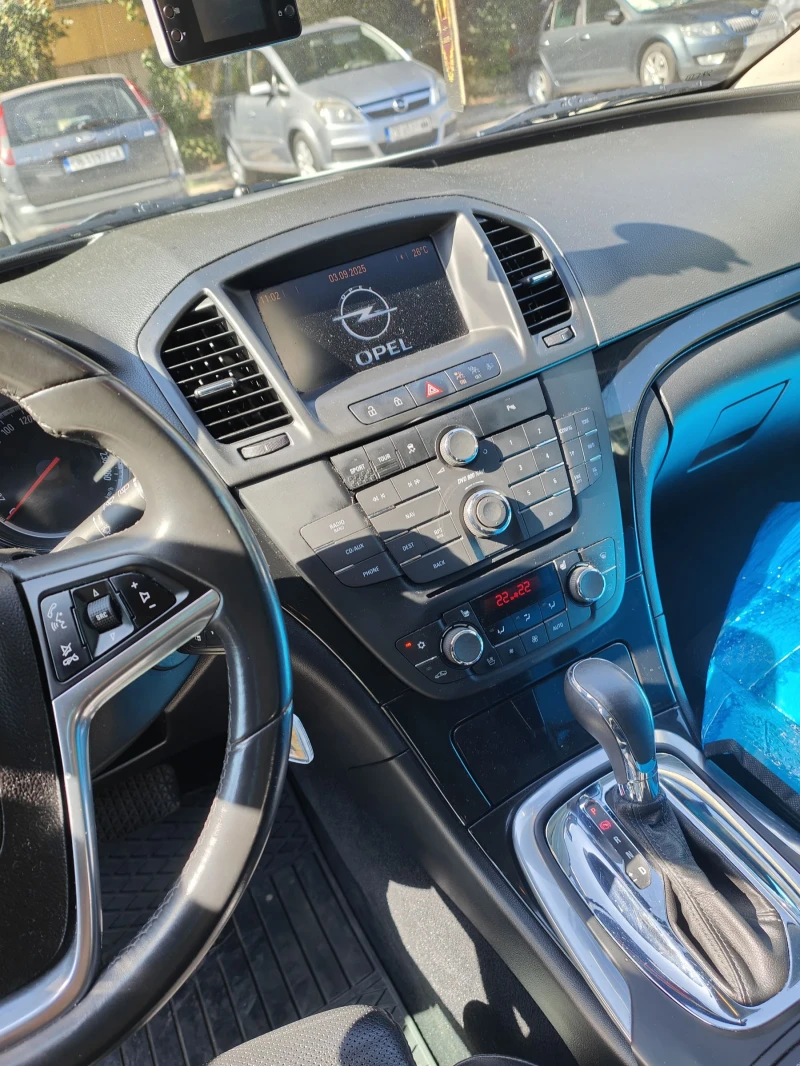 Opel Insignia FULL екстри, подгрев, обдухване., снимка 9 - Автомобили и джипове - 51814081