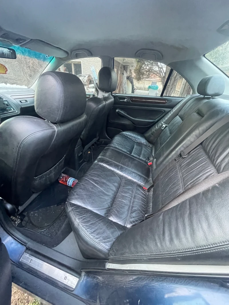 Honda Accord 1.8 цяла/ за части , снимка 6 - Автомобили и джипове - 53288098