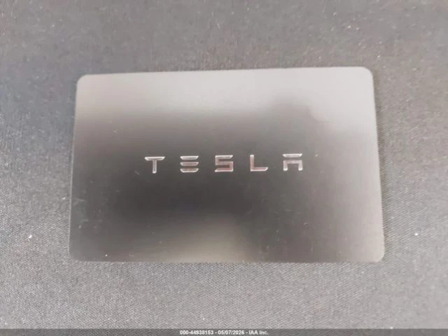 Tesla Model 3 Long Range / Performance, снимка 16 - Автомобили и джипове - 54489335