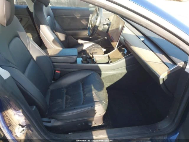 Tesla Model 3 Long Range / Performance, снимка 7 - Автомобили и джипове - 54489335