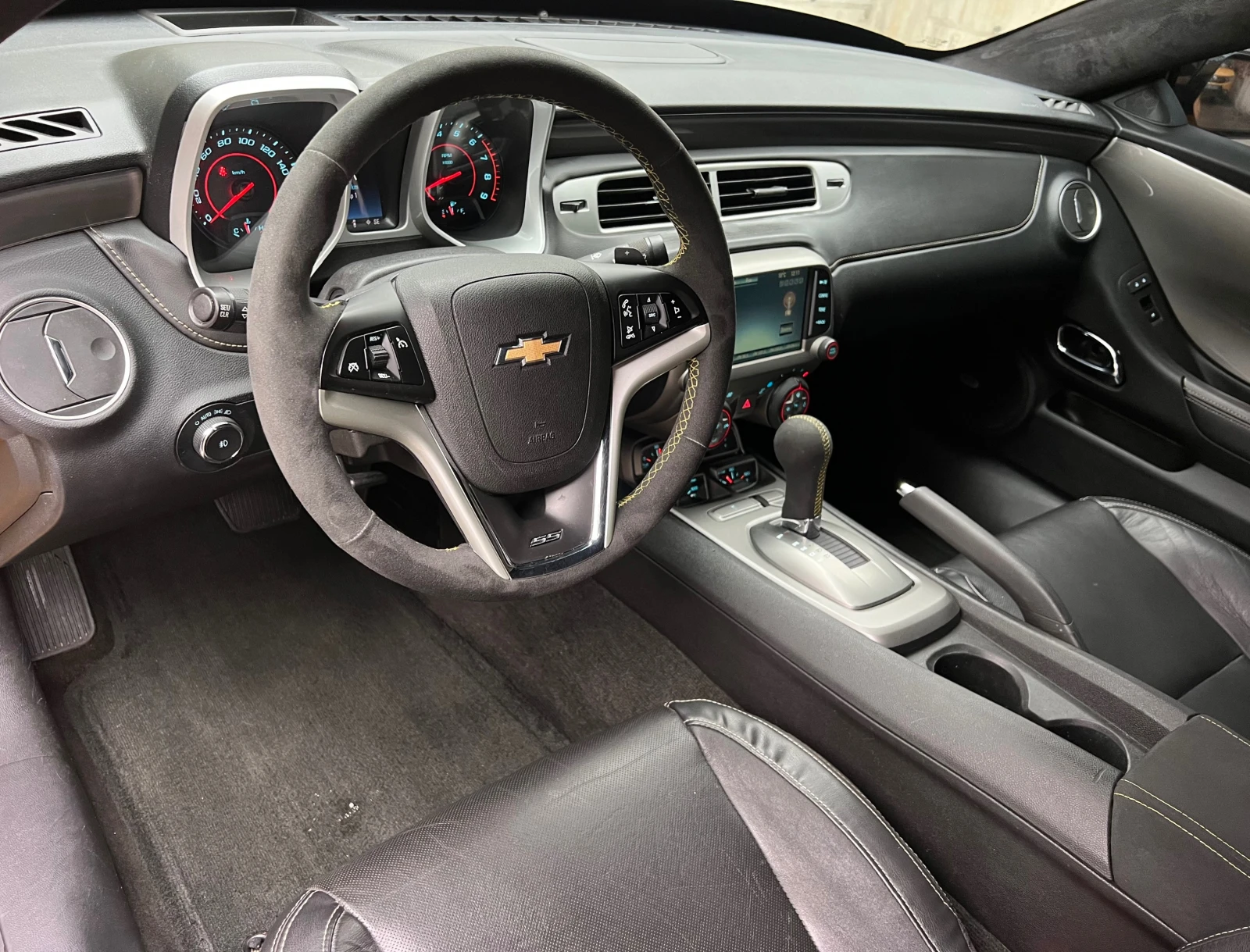 Chevrolet Camaro 6.2 SS 600кс/LED/HEAD-UP/NAVI/KAMERA/PODREV/KOJA - изображение 10