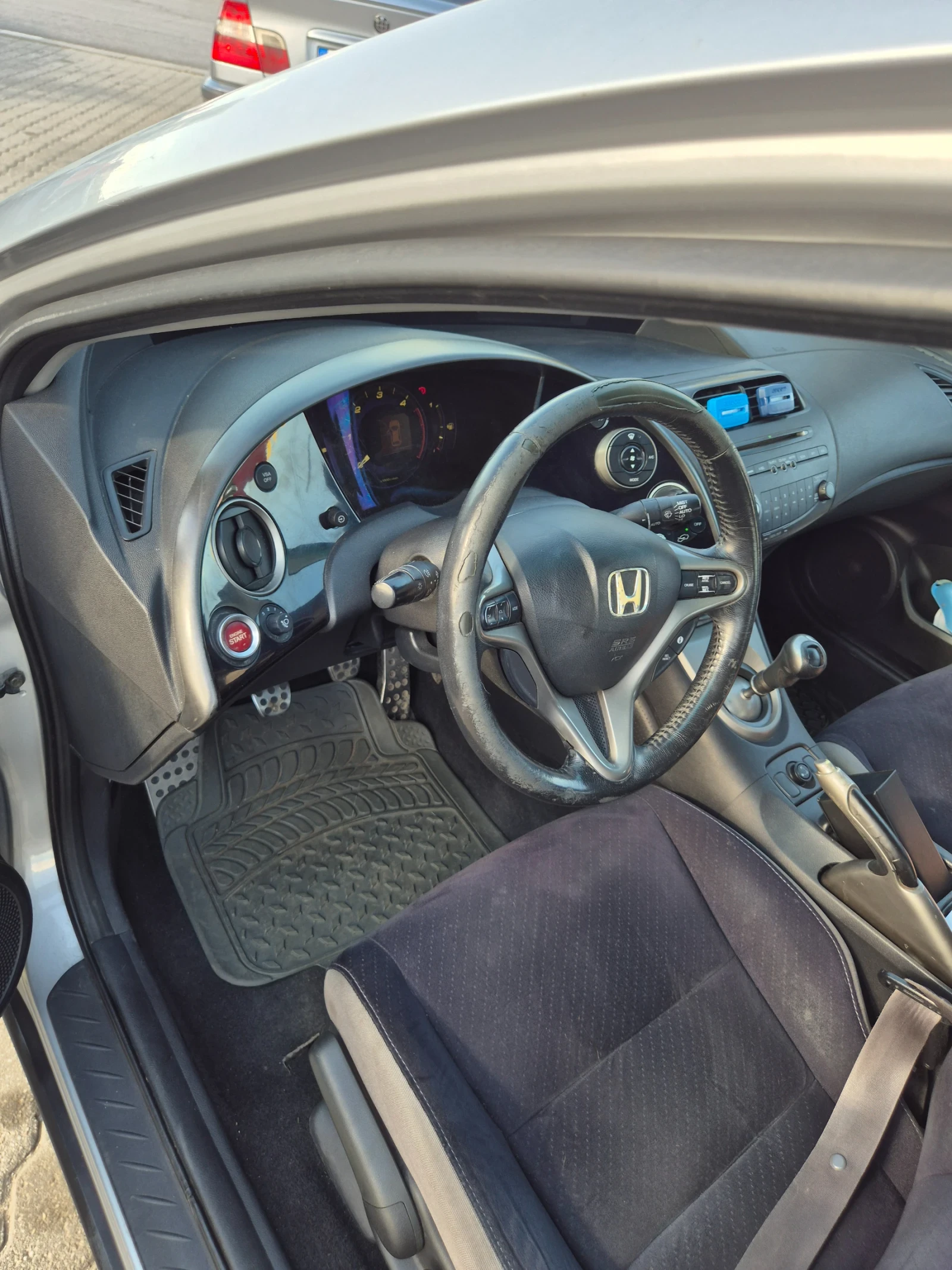 Honda Civic  - изображение 10
