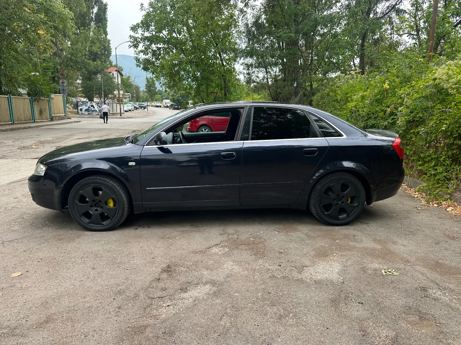 Audi A4 1.9 131 - изображение 6