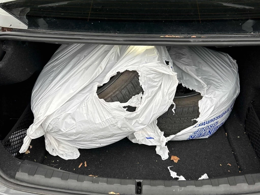 BMW 330 * 330i xDrive * CARFAX * ��� ������������ ������ | Mobile.bg � ����������� 14