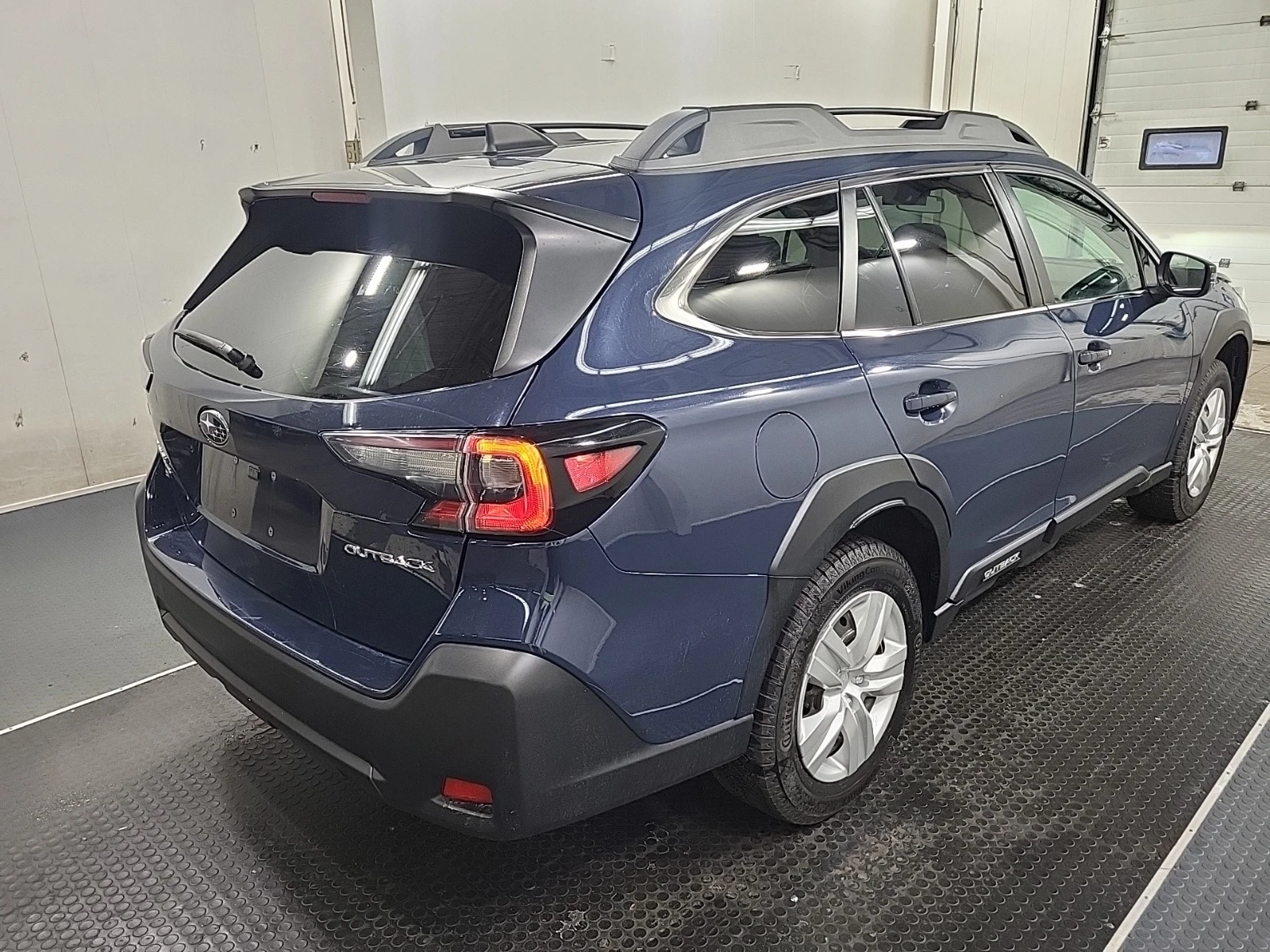 Subaru Outback CONVENIENCE * * CARFAX * * АВТО КРЕДИТ * *  - изображение 4