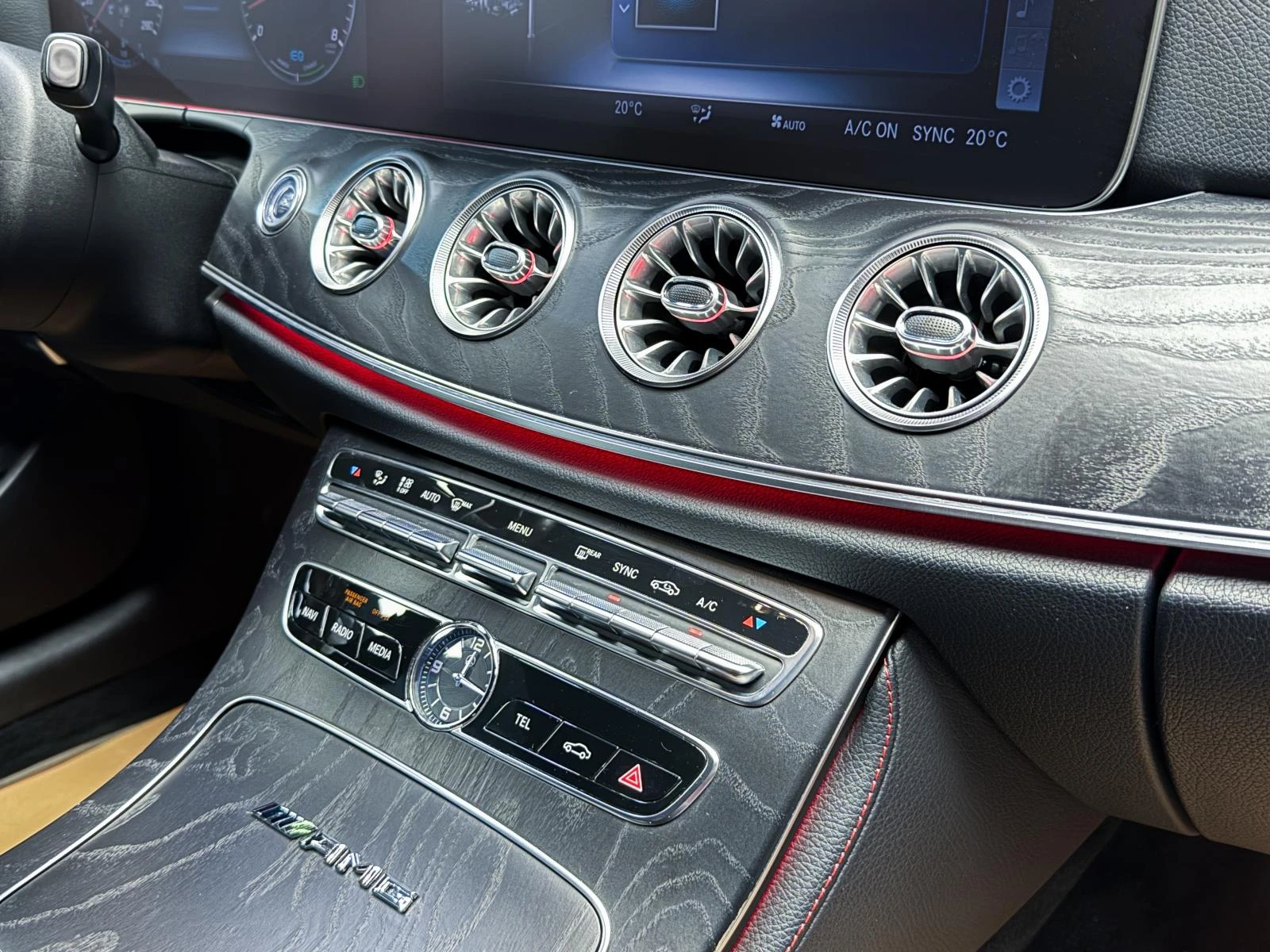 Mercedes-Benz E 53 AMG TURBO* 4MATIC* CAMERA* COUPE* NAVI* AMG RIDE CONTR, снимка 17 - Автомобили и джипове - 53869036