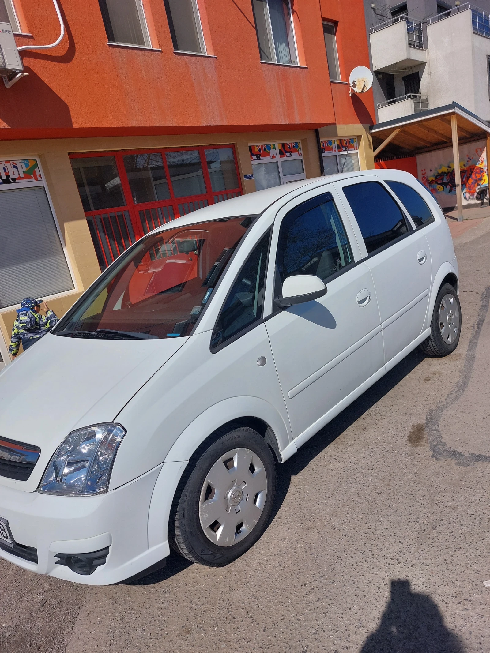 Opel Meriva, снимка 4 - Автомобили и джипове - 53952481