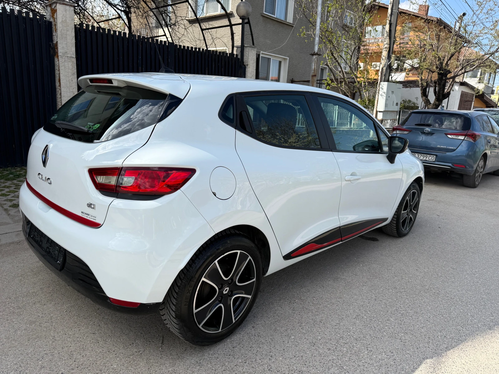 Renault Clio 1.5dci LIMITED , снимка 4 - Автомобили и джипове - 54228676