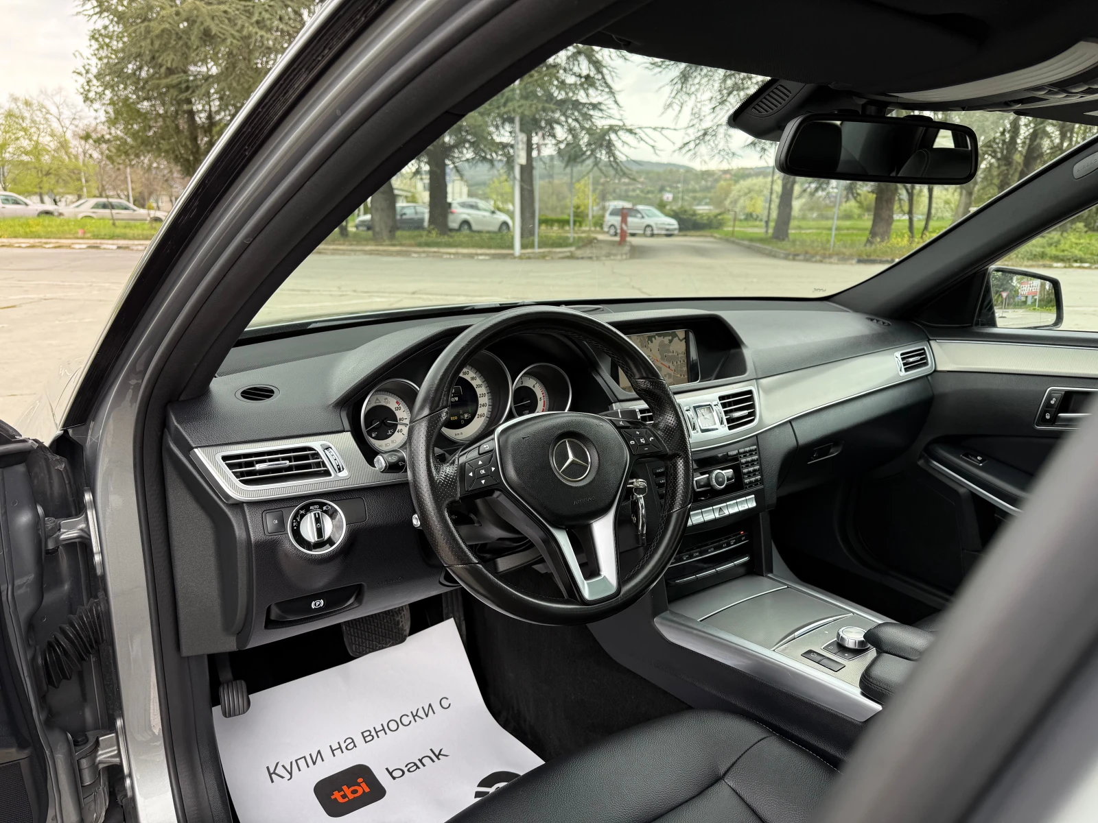 Mercedes-Benz E 250 Distrionic///Avantgarde///Navi///Top///Led, снимка 9 - Автомобили и джипове - 54270107