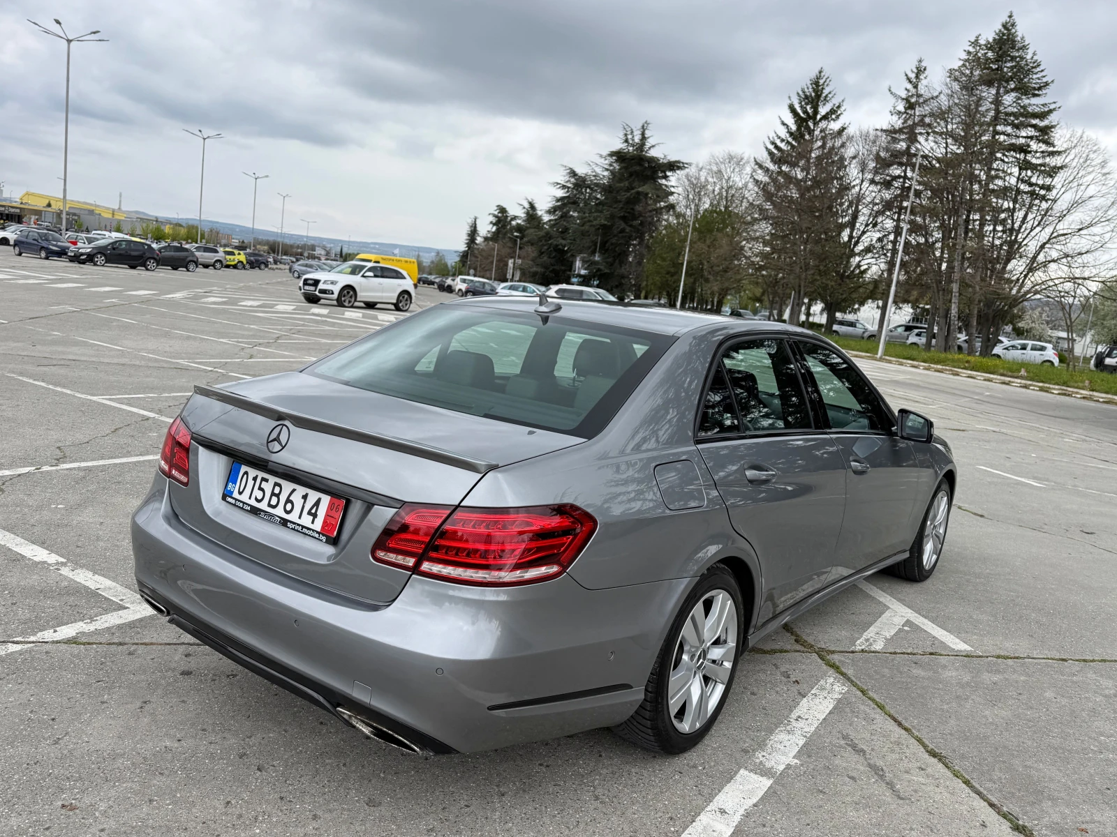 Mercedes-Benz E 250 Distrionic///Avantgarde///Navi///Top///Led, снимка 8 - Автомобили и джипове - 54270107