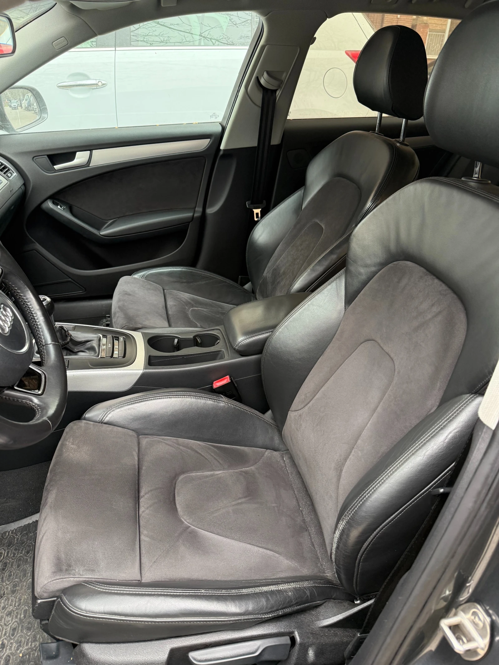 Audi A4 Avant, снимка 11 - Автомобили и джипове - 54323507