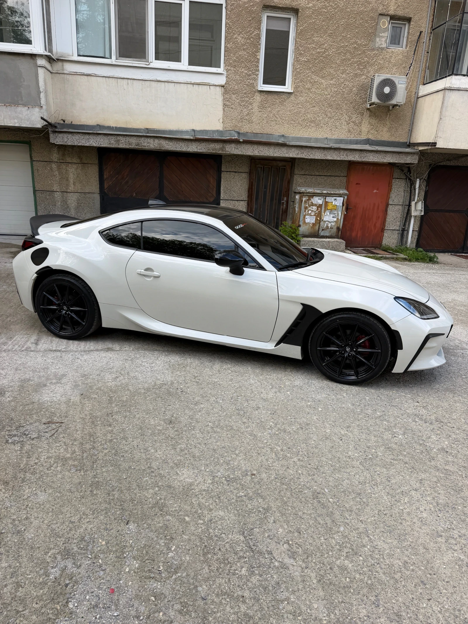 Toyota GR86 Ръчка , снимка 2 - Автомобили и джипове - 54385270