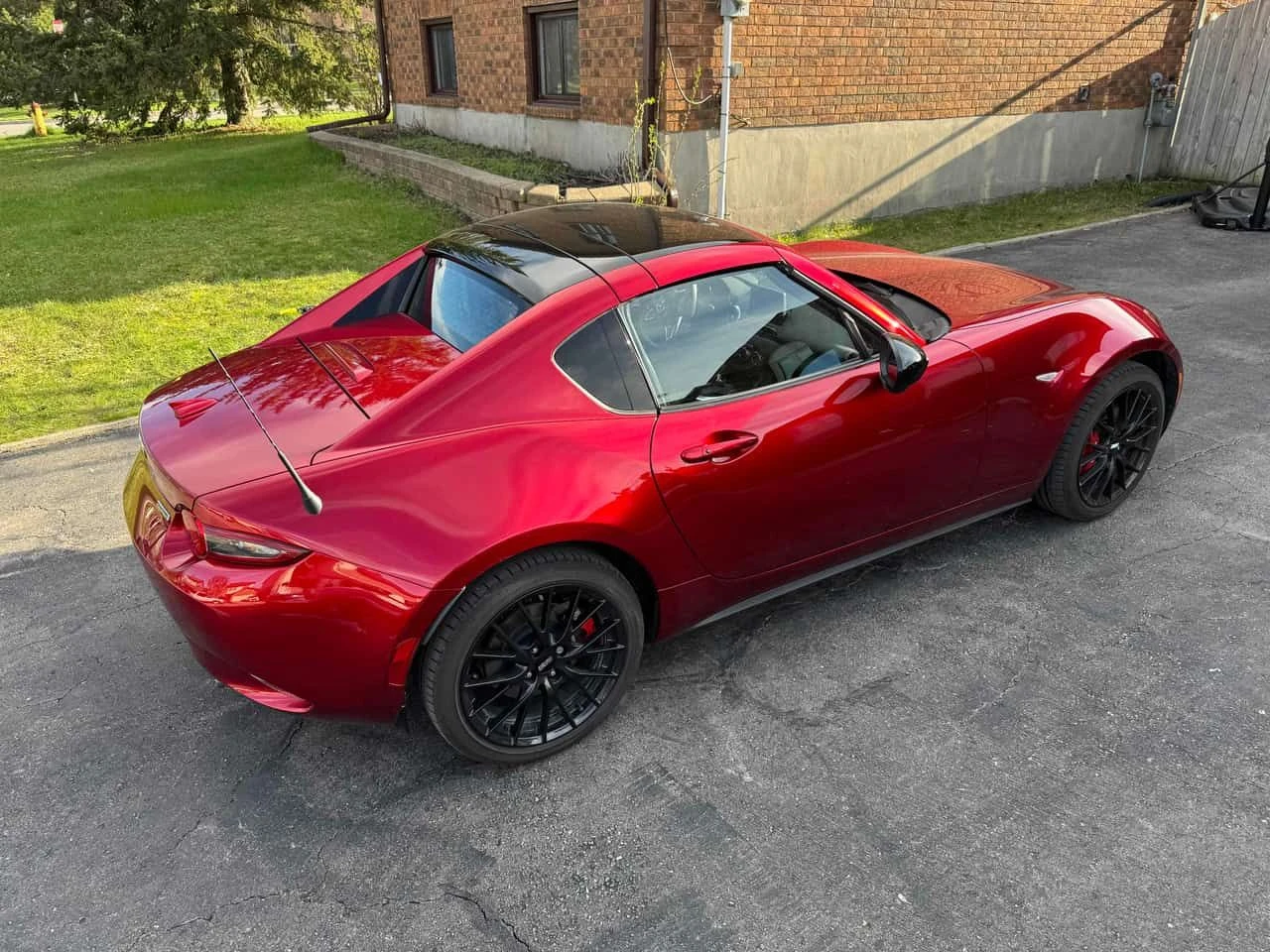Mazda Mx-5 GT| ПОДГРЕВИ| ОБДУХВАНЕ| KEYLESS| CARFAX, снимка 4 - Автомобили и джипове - 54414018