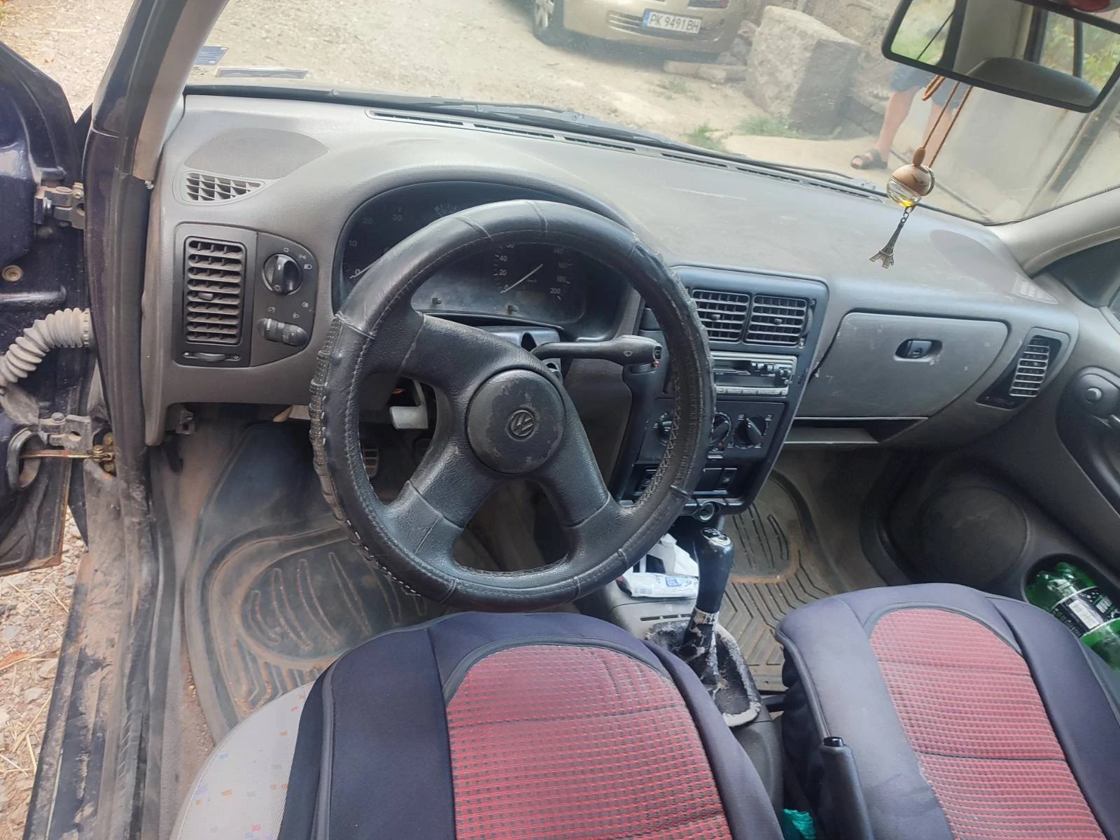 VW Polo 1.9 D, снимка 12 - Автомобили и джипове - 54457977