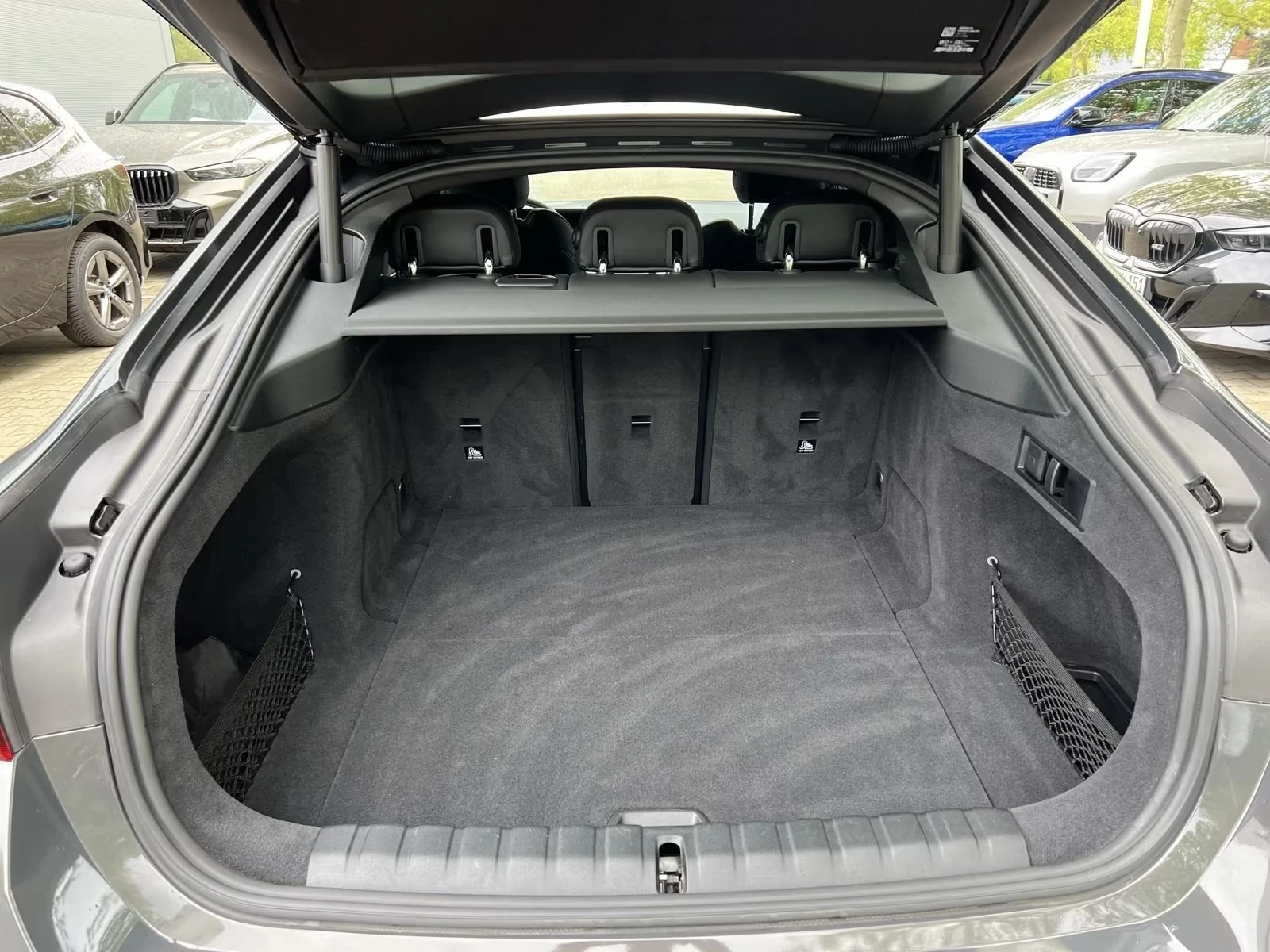 BMW i4 M50xDrive M sport Pro 360 Laser Driving Assist Pro | Mobile.bg � ����������� 12