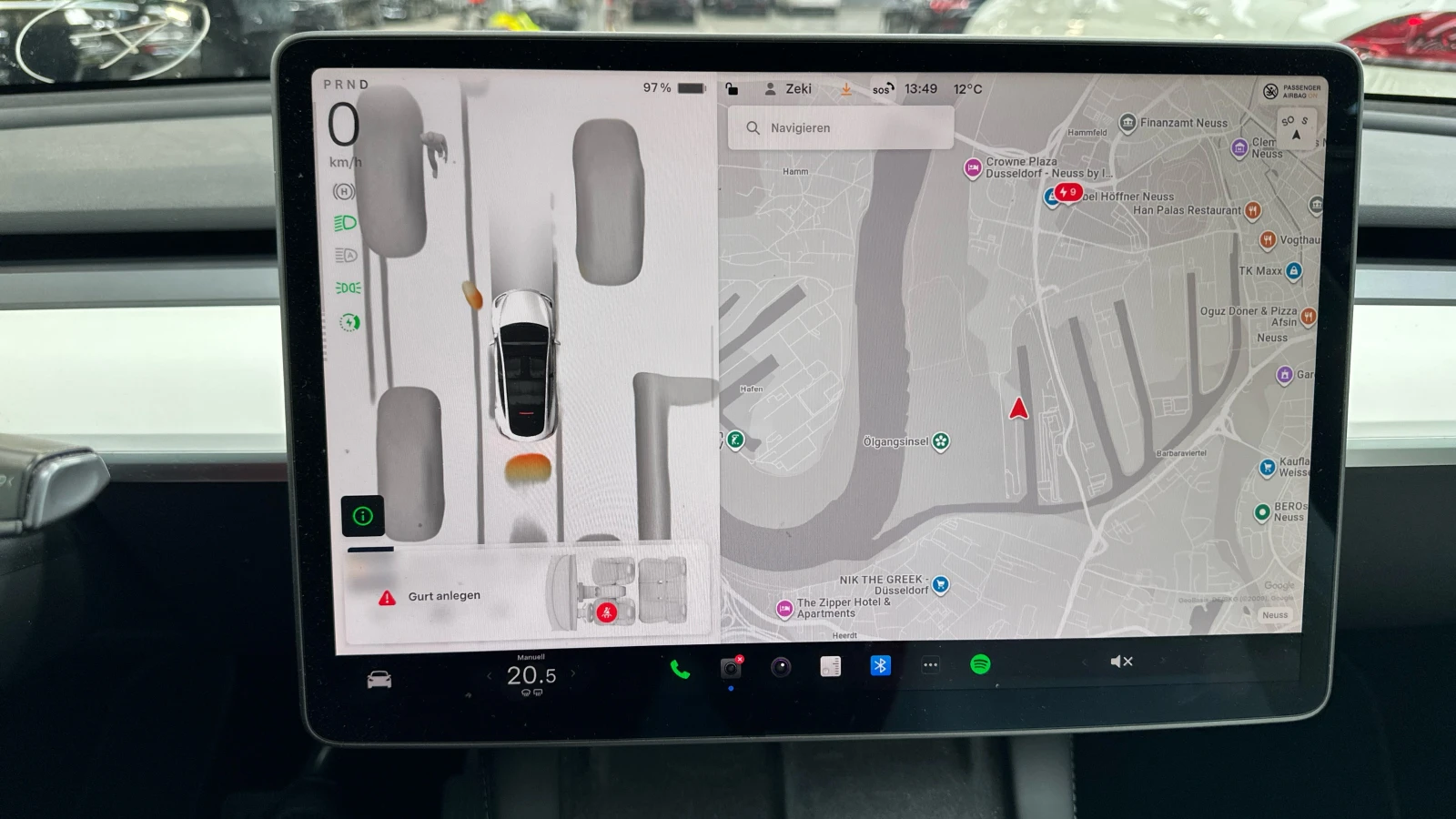 Tesla Model Y Long Range AWD, снимка 14 - Автомобили и джипове - 54712804