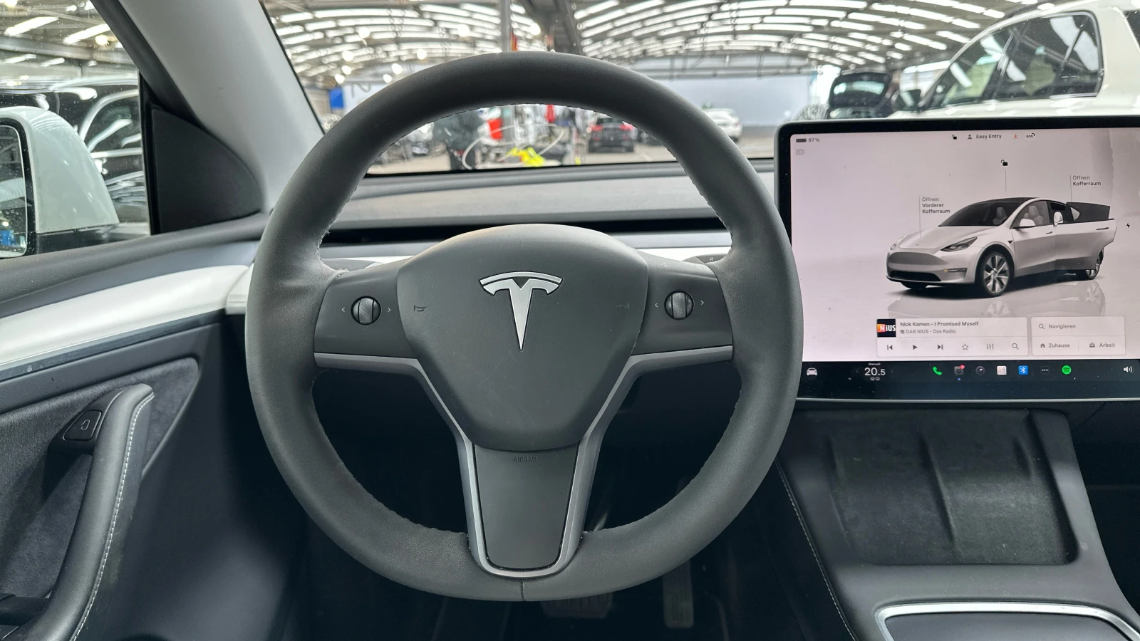 Tesla Model Y Long Range AWD, снимка 12 - Автомобили и джипове - 54712804