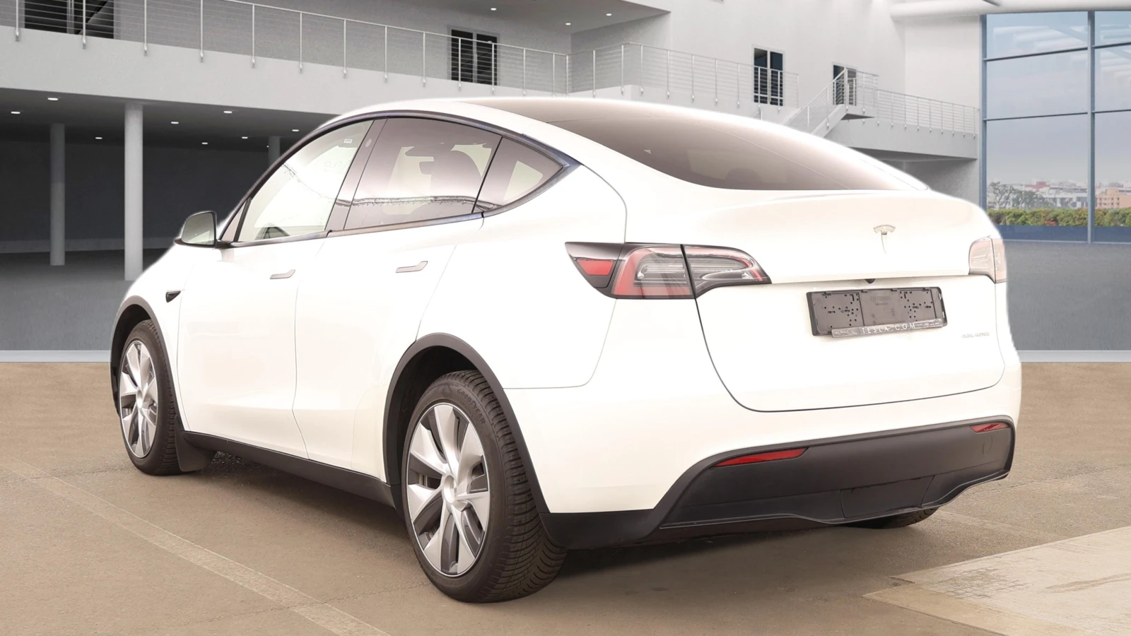 Tesla Model Y Long Range AWD, снимка 4 - Автомобили и джипове - 54712804