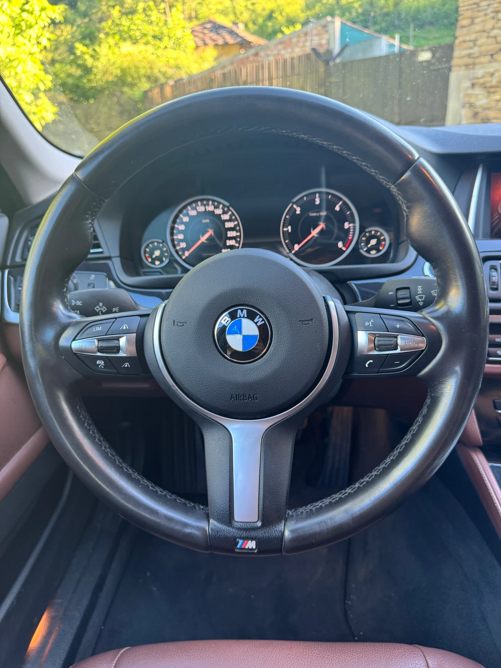 BMW 525 XD LCI, снимка 12 - Автомобили и джипове - 54937008