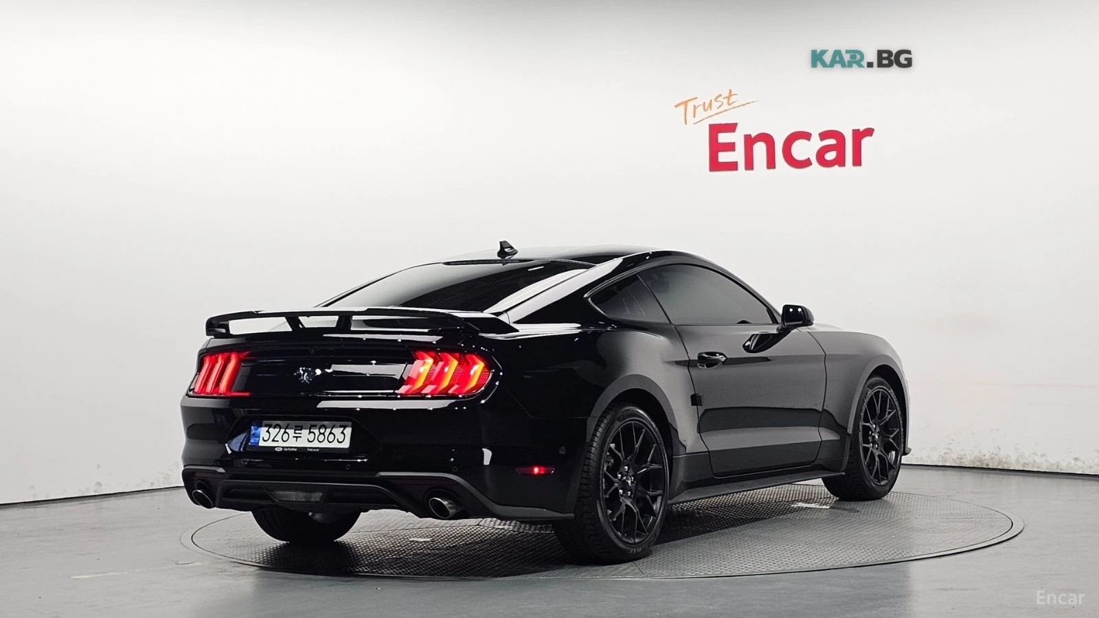 Ford Mustang * LED* KEYLESS* Camera* ПОДГРЕВ* , снимка 2 - Автомобили и джипове - 55102317