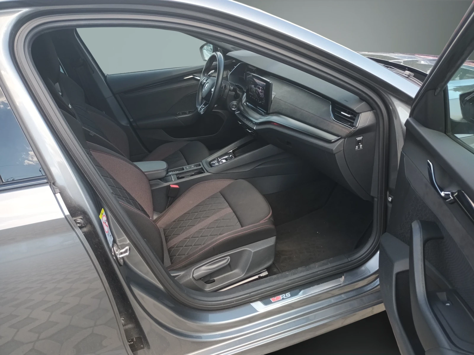 Skoda Octavia 2.0 TDI/7DSG/ RS | Mobile.bg � ����������� 14