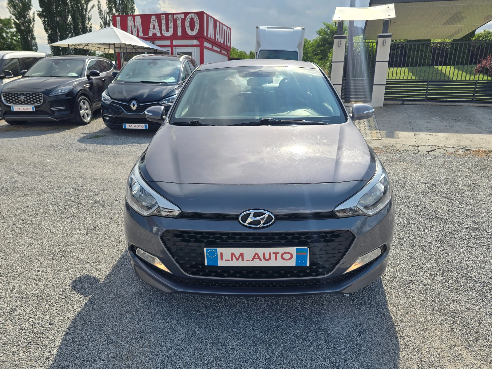 Hyundai I20 1.2i-85k.c-EURO-6, снимка 2 - Автомобили и джипове - 55333059