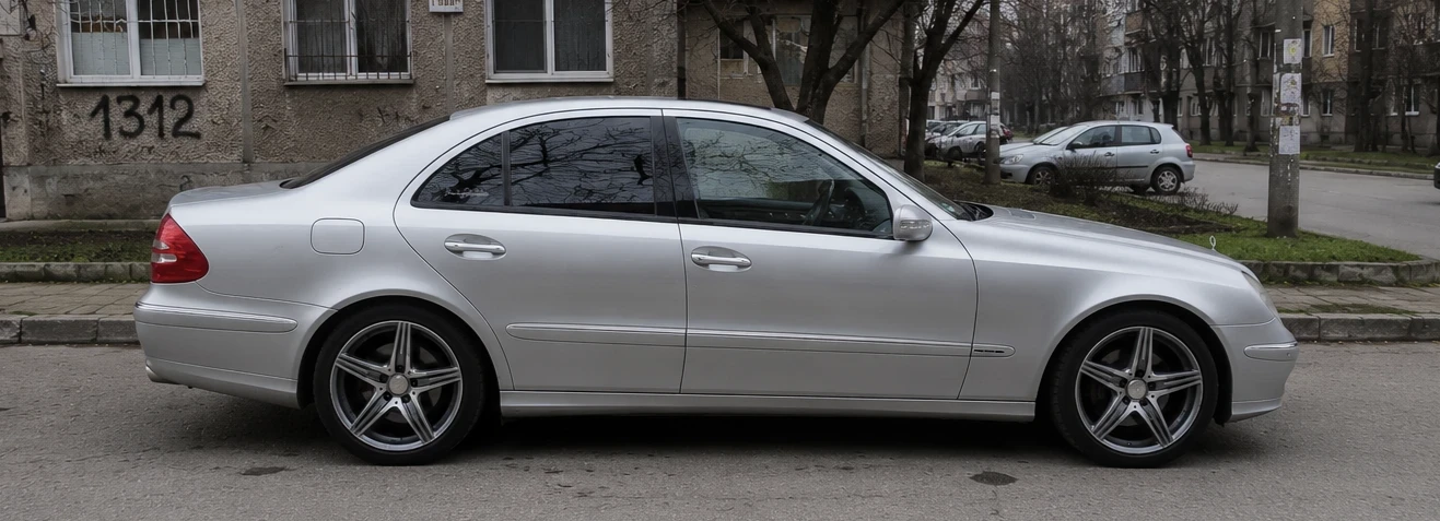 Mercedes-Benz E 320 E320, снимка 3 - Автомобили и джипове - 55547219