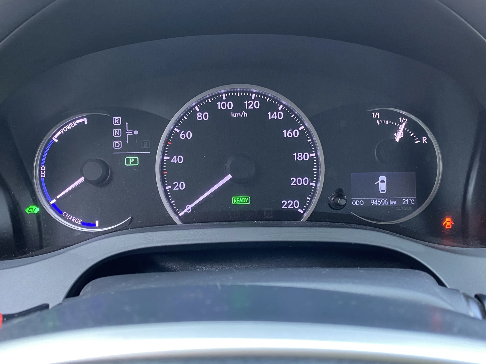 Lexus CT 200h, снимка 11 - Автомобили и джипове - 55780287