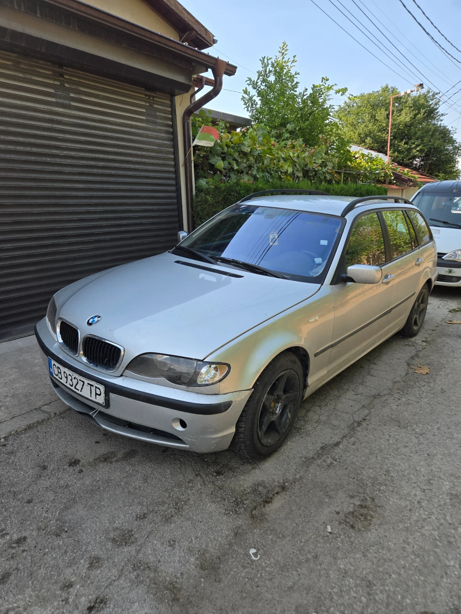 BMW 320 Топ оферта, снимка 2 - Автомобили и джипове - 55945429