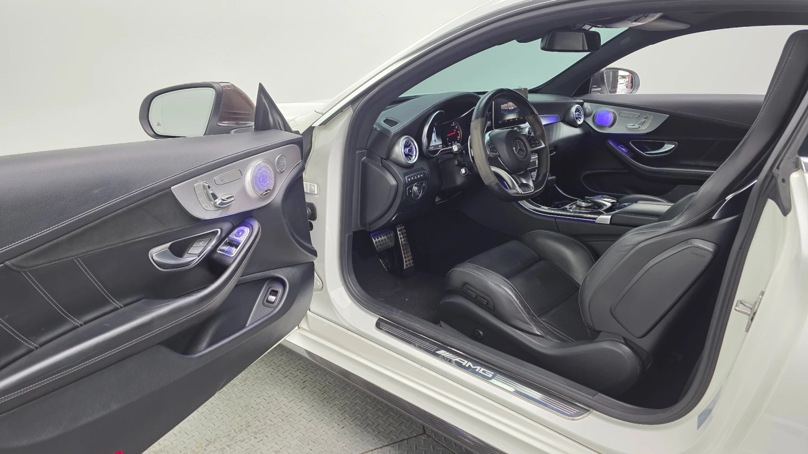 Mercedes-Benz C 63 AMG S Coupe | Mobile.bg � ����������� 10