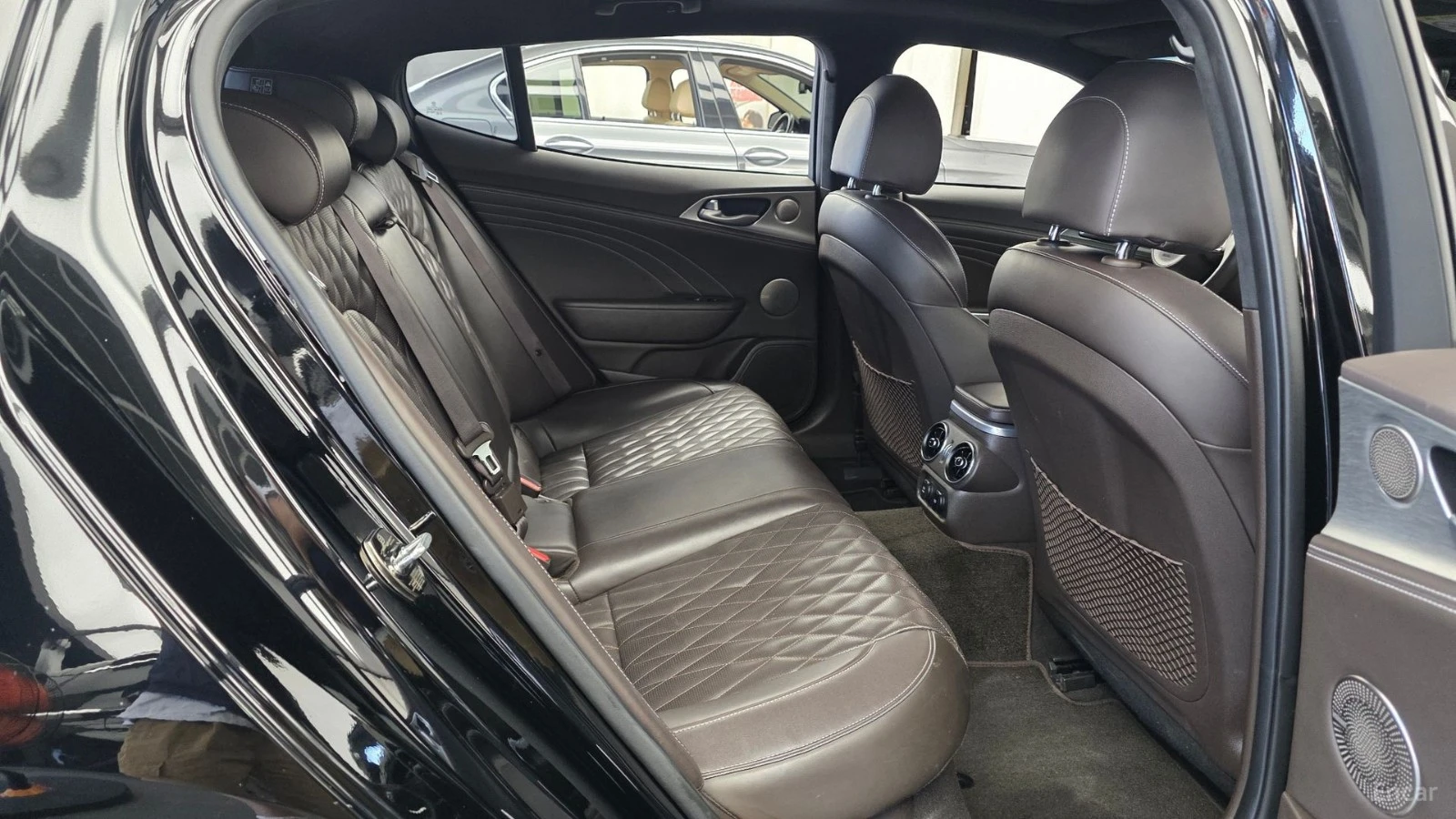 Kia Stinger 3.3 AWD GT | 360| HUD| VENTED S| BL SP| LANE AS | Mobile.bg � ����������� 12