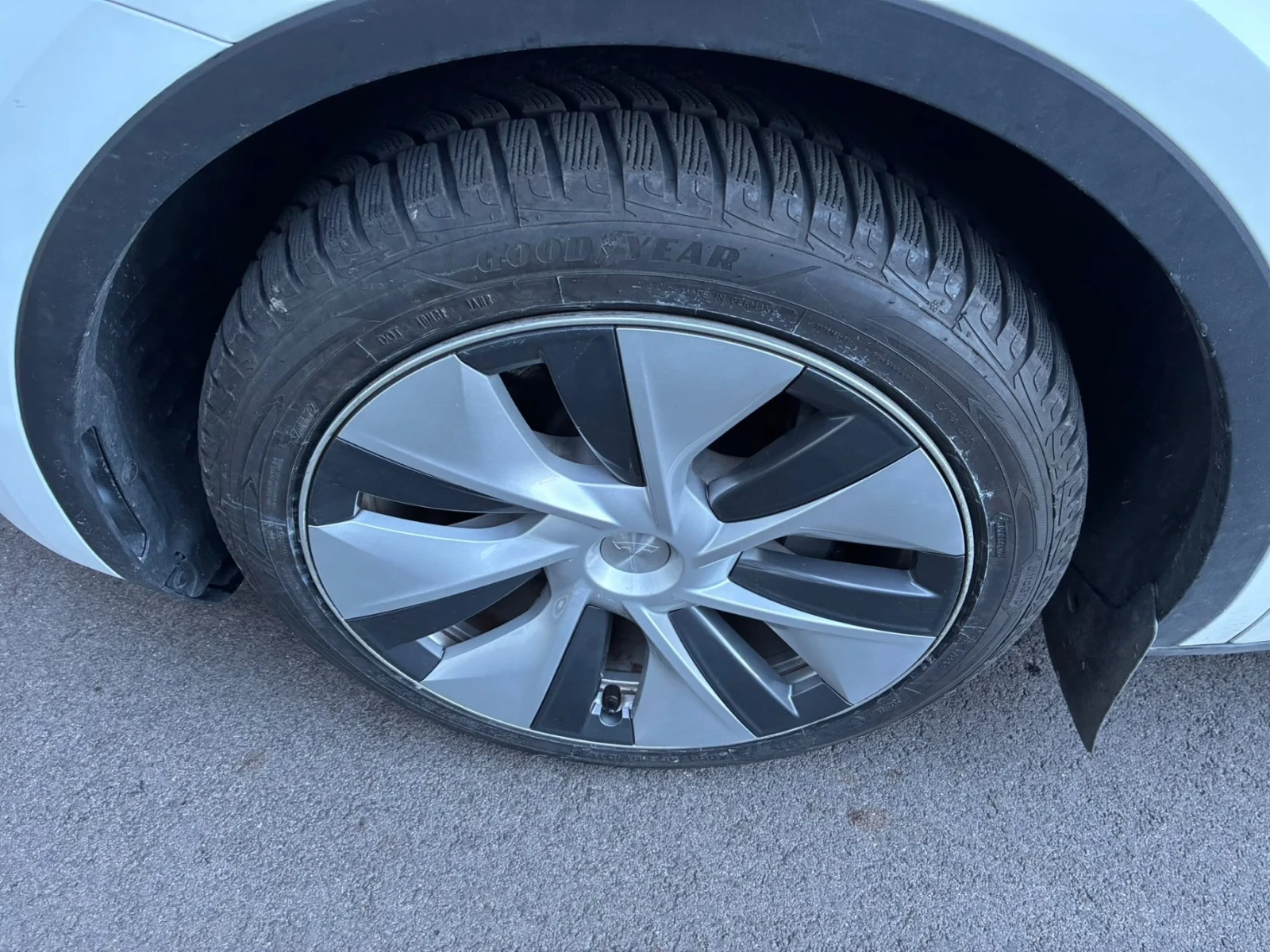 Tesla Model Y Европекска/Гаранция/Long/Ryzen, снимка 15 - Автомобили и джипове - 56330970