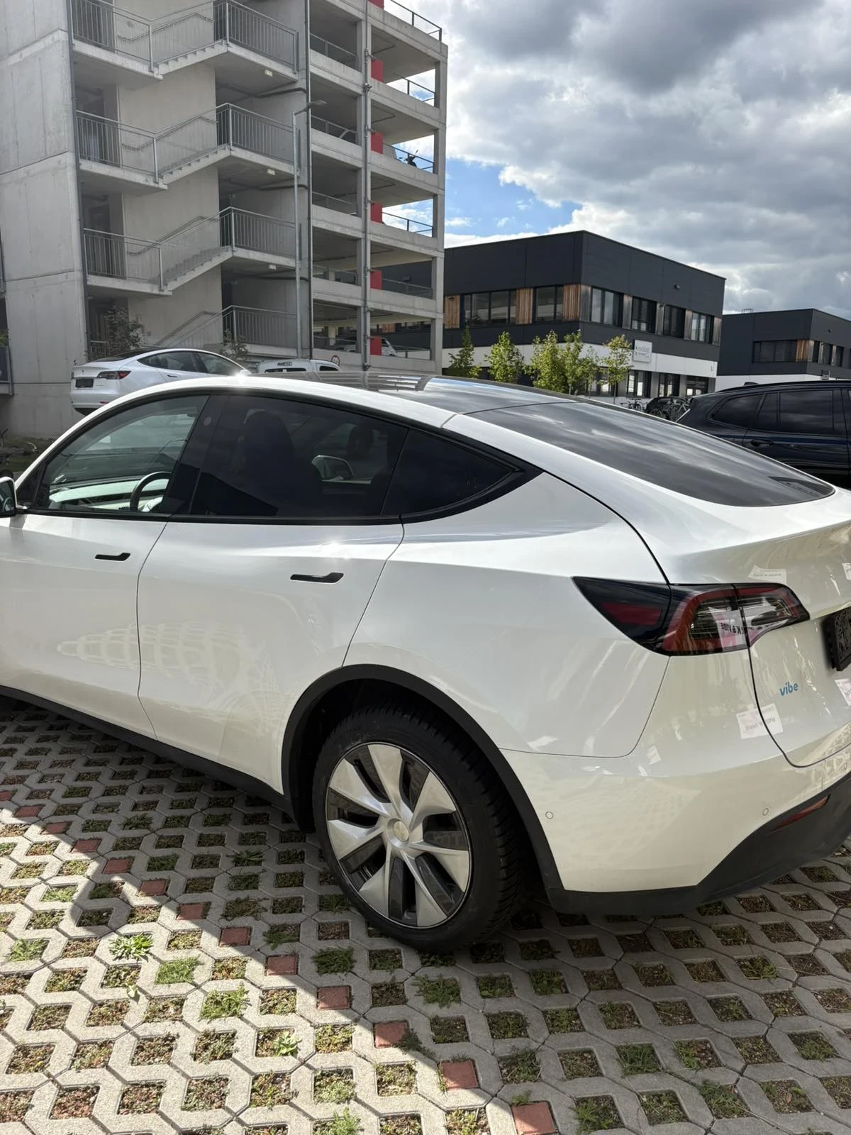Tesla Model Y Европекска/Гаранция/Long/Ryzen, снимка 4 - Автомобили и джипове - 56330970